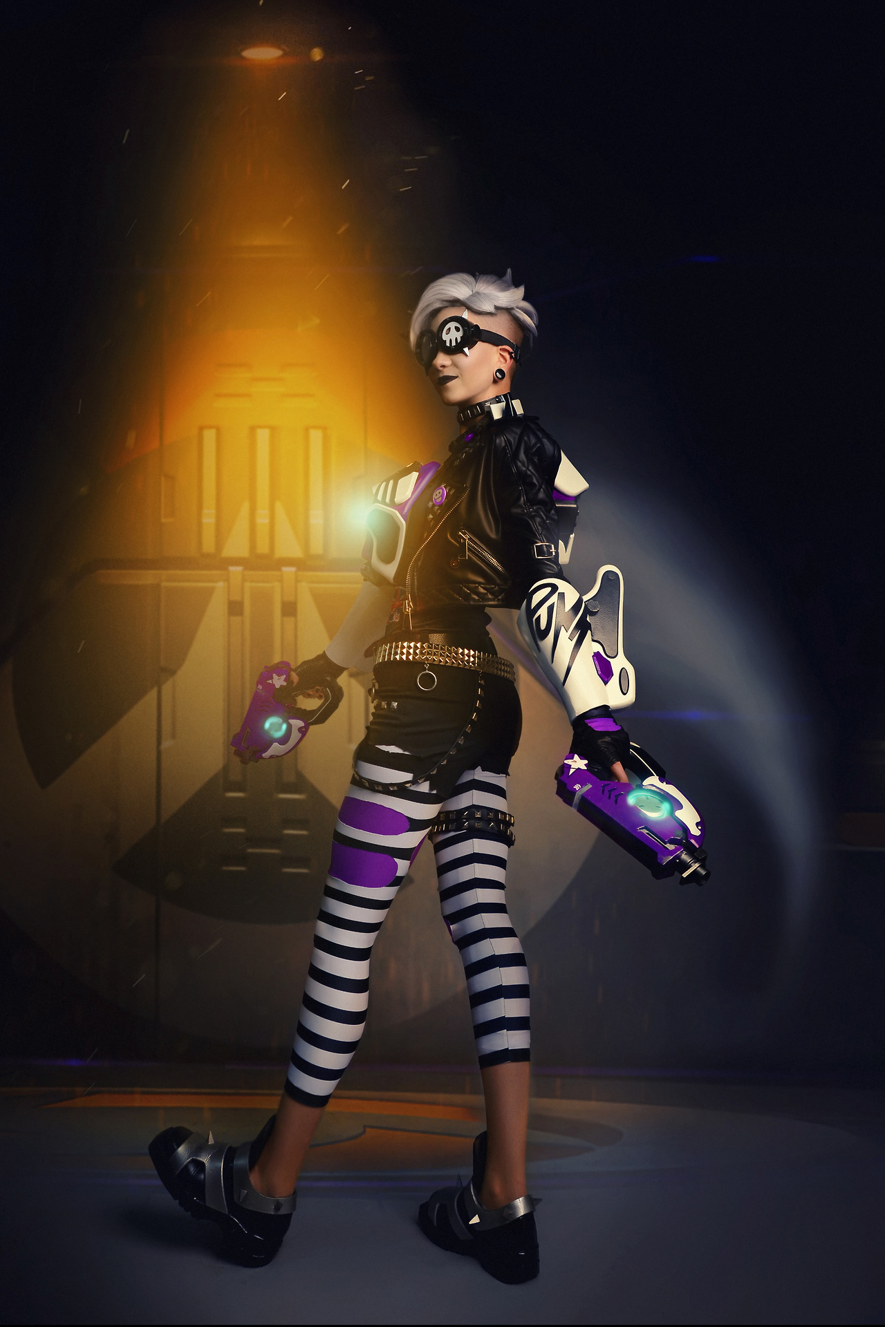 haku-mikiriyami:  Tracer Ultraviolet | Overwatch Fandom: Overwatch Characters: