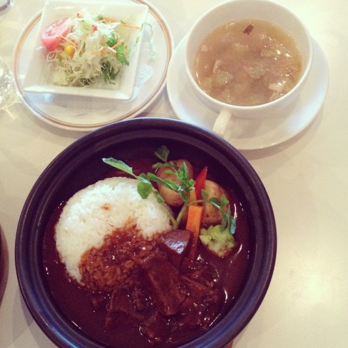 Ox tongue curry, soup and salad #Sendai #Japan #japanese #food #foodpics #foodporn #instafood #insta