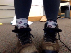 barbellquad:  i’m wearing hiking boots to school instead of fashionable L.L. bean boots  am i alternative  BEAUTIFUL