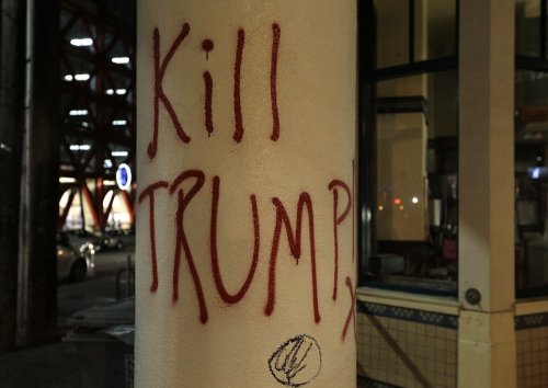 1 February 2017 - Anti-fascist protest at UC Berkley