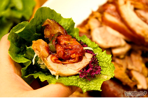 족발 Jokbal (marinated/seasoned steamed pork) @ 귀족족발 Guijok Jokbal Restaurant in Seocho-gu of Seo