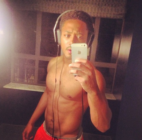 polyswagg87:  celebrixxxtiez:  Romeo Miller  See more naked Celebrities at http://celebrixxxtiezz.xyz     Dayum he’s gone hot