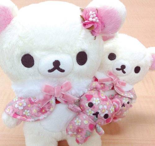 iheartrilakkuma: Korilakkuma Strawberry-Flower Series cr: korilakkuma twitter