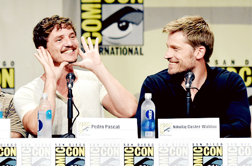 kinginthenorths:  Pedro Pascal and Nikolaj Coster-Waldau attends HBO’s ‘Game