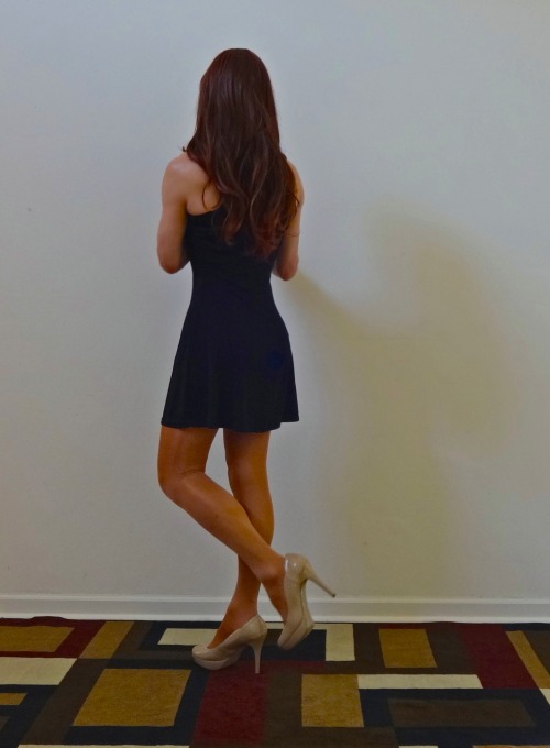 mgurlygurl:  Classic LBD.  Every girl needs one or two in her closet.
