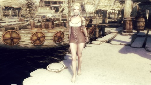A Challenger Appears: Annabelle !People say my characters don’t wear clothes, so I created a n