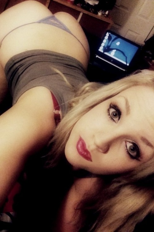 lingerie-joy: Selfies