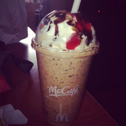 mcboob:  Chocolate covered strawberry frappe