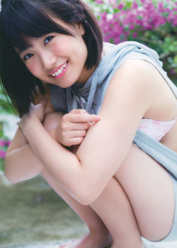 voz48reloaded:  Tomonaga Mio 1st Photobook