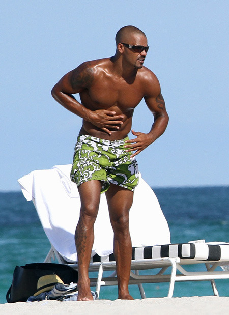 XXX celebgaycelebs:    Shemar Moore Full Frontal photo