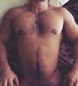 10mintwo:  Thick masculine beauty 