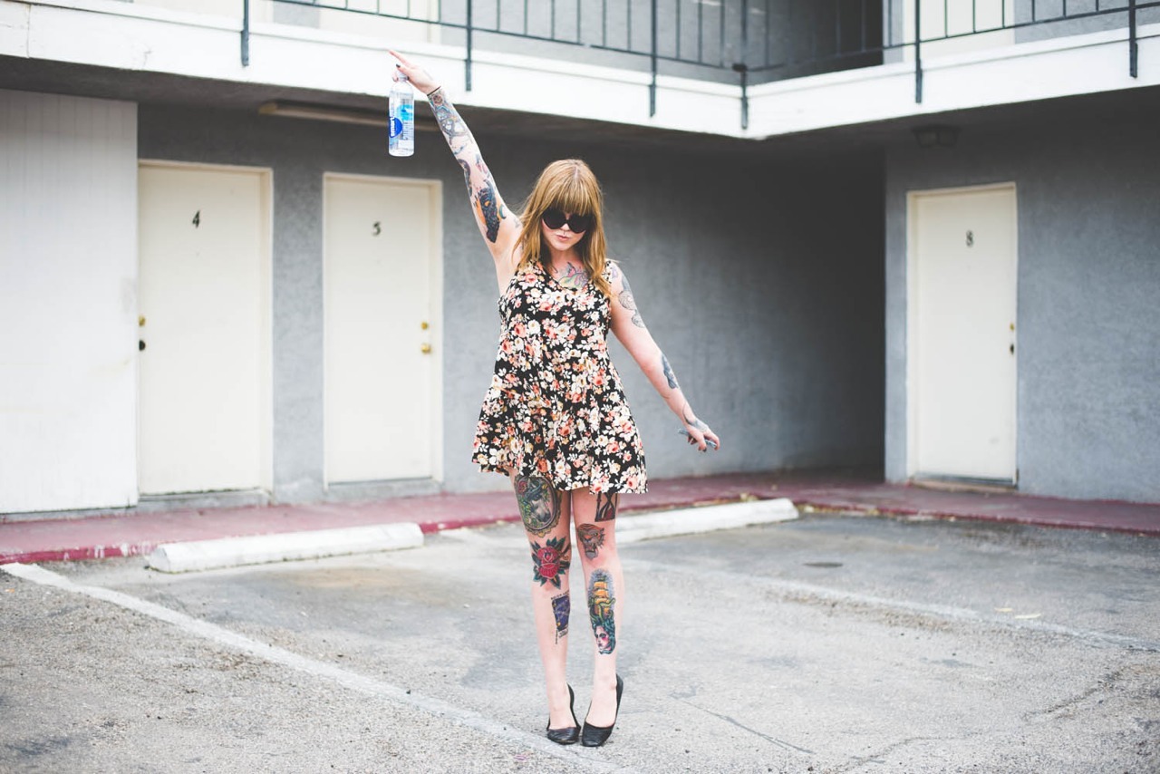 discoverelle:  discoverelle:  Photo by papasean  Missing travels, friends and warm