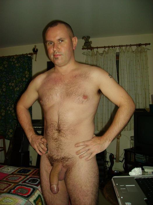 tftb2013:  bigbeefydevils:  uncut european monster  Whoa!! Dream man alert!! 