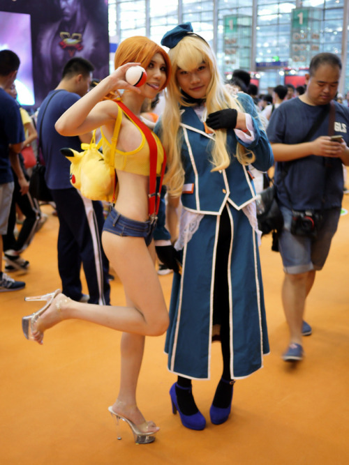 ero-cosplay:  ASDFGHJKL. Sexy Cyborg