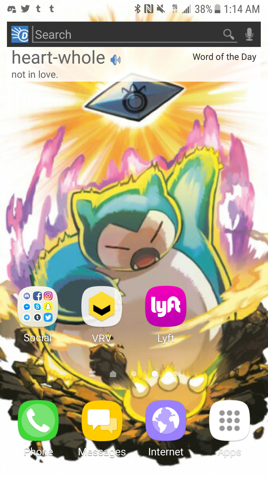 I was tagged by @cosmicbrownbear to do this phone tag game. My lock screen features