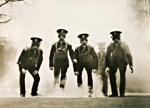 Porn photo The gas squad of the legion, 1935.