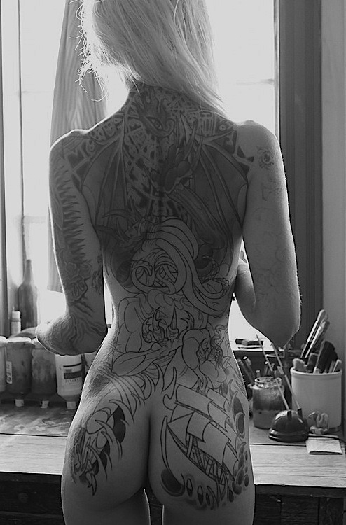 oneassperhour:  The Ass of the hour