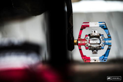 aces5050: (via Tech Randoms - Lenzerheide DH World Champs 2018 - Pinkbike)