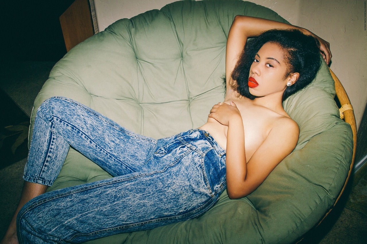 kaeladwade:  kaeladwade  @kaeladwade by: @HBKGADGETwww.grandproductionsmedia.com