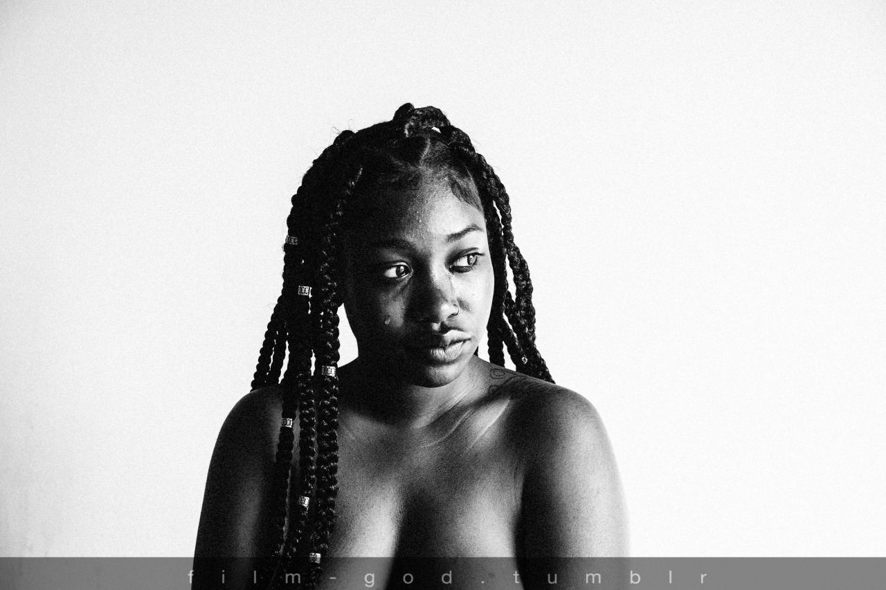 film-god:  Heart to heart with LondonPhotographs by Q. Oliver 