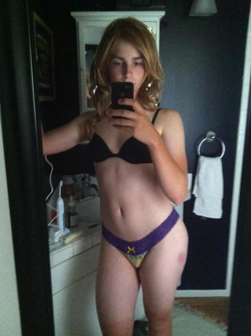 umlautz:  woke up this mornin’ feeling good about myself 