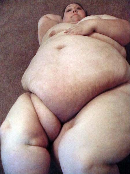 garyplv:  fatlover2876:  german-fa:  onlythefattest:  8 items  Wonderfull woman 