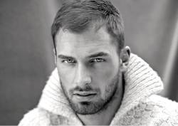 meniloveat5280:  Follow for over 85,000 examples of The Art of Man 