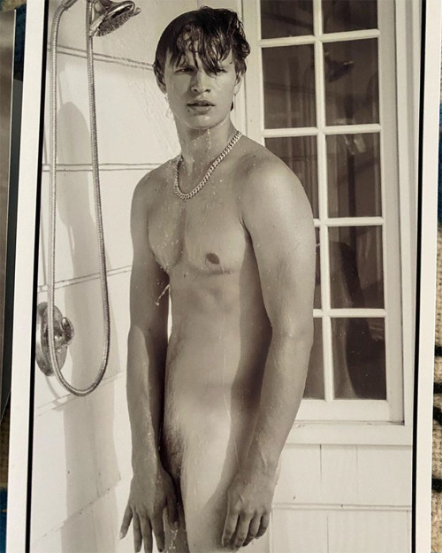 myklyxnutz:  meninvogue:  Ansel Elgort   Life Is Good