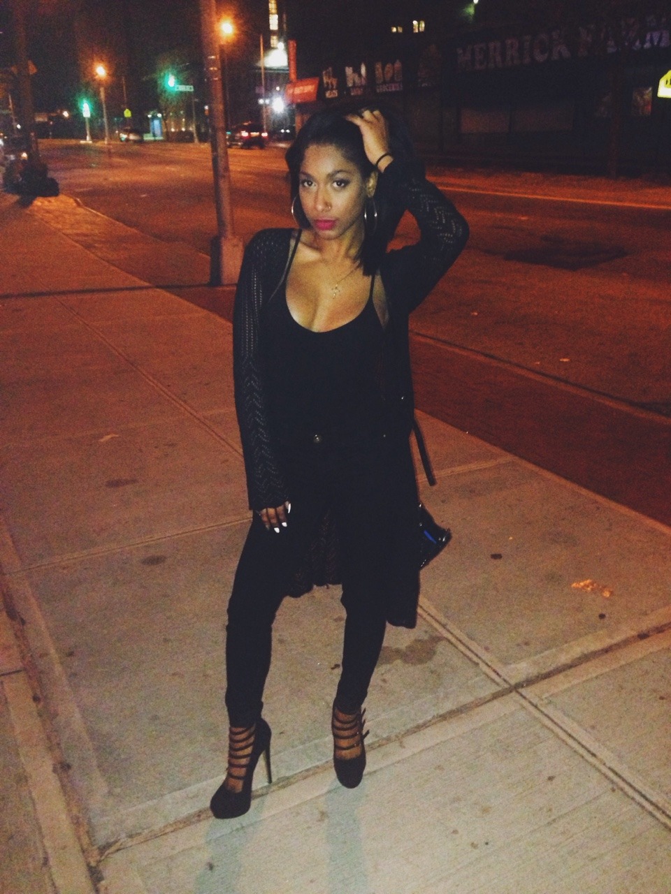 isseymiyucky:a Goddess