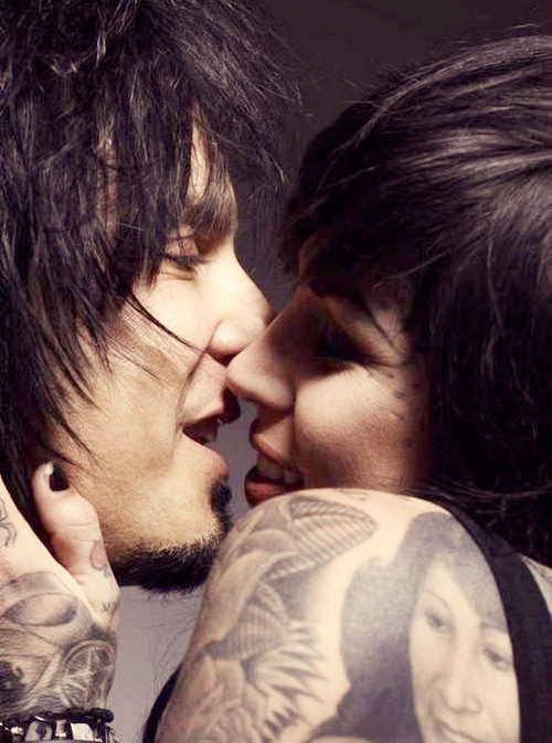  Sorry, but I love this pic.. 