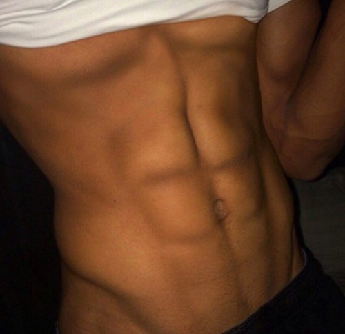 https://lzve.tumblr.com/post/147186409976