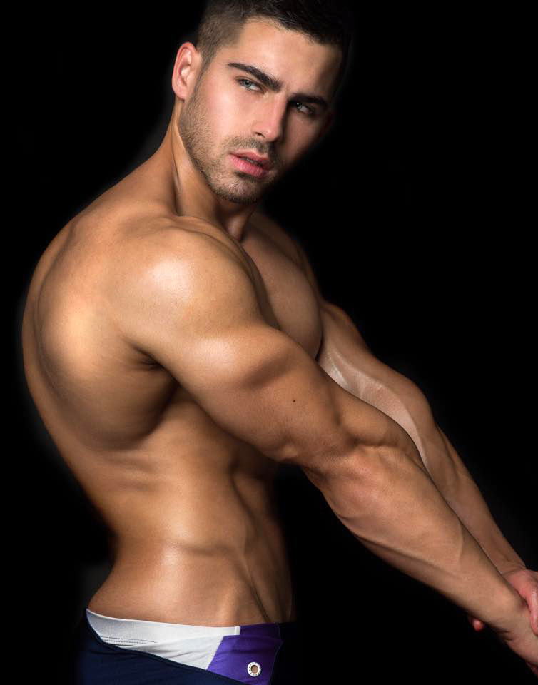 billyraysorensen:  Slavic muscle:  Crazy hot Roman  …