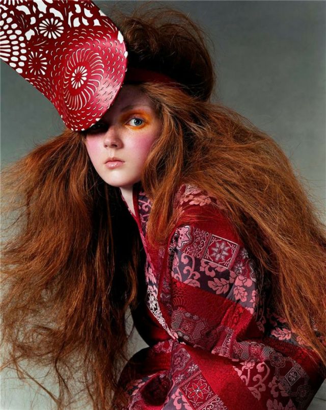 Steven Meisel - Lily Cole for Alexander McQueen (Vogue Italia 2003) #steven meisel#lily cole#vogue#photography#fashion photography#fashion#style#aesthetic#beauty#2000s#2000s fashion#supermodel#fashion model#editorial#fashion editorial#vogue italia#alexander mcqueen#haute couture#top model