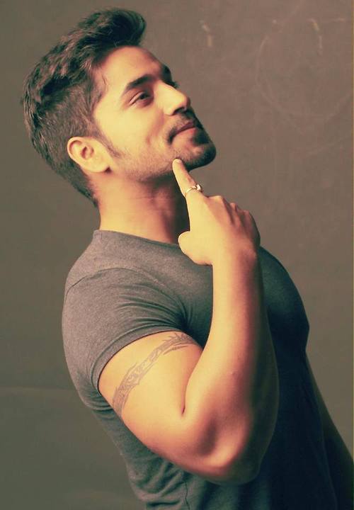 dudes-at-noon:  Gautam Gulati