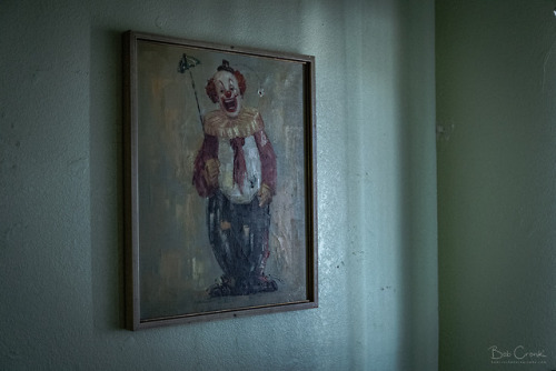 bobcronkphotography:Clown Motel - Tonopah, Nevada. Total coincidence that there is a cemetery behind
