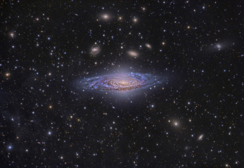 just&ndash;space:Spiral galaxy NGC 7331 and Beyond.