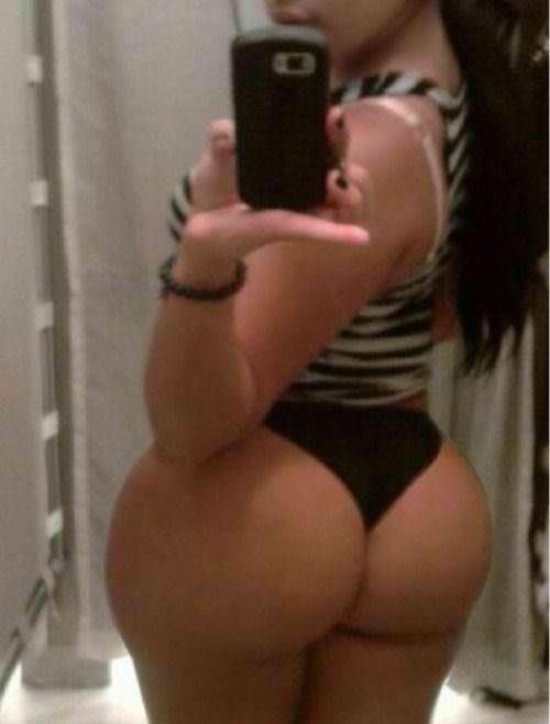 The Outlet. BOOTYFULL