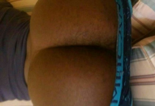 bbootyk:  BIG BOOTY FAVORITE(S) #3196TO SUBMIT ASS PICTURES ONLY KIK: BigBootyKings-for more ass FOLLOW www.bigbootykings.tumblr.com-