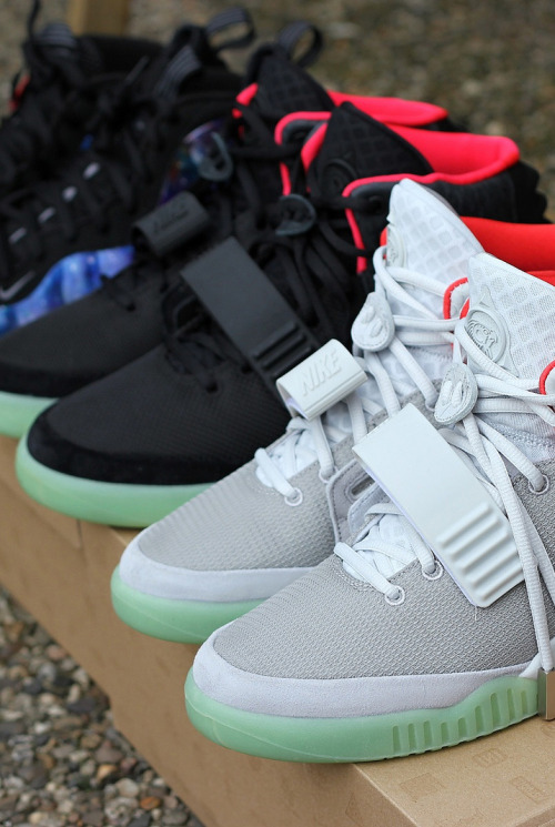 x-dopeshit:  highoffambition:  .  http://x-dopeshit.tumblr.com 
