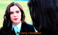  Vampire Academy Meme  7 scenes (4/7): ‘I hesitated’ 