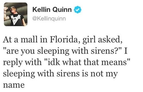 sempiternal-suicide-season:  Kellin is so sassy 😛