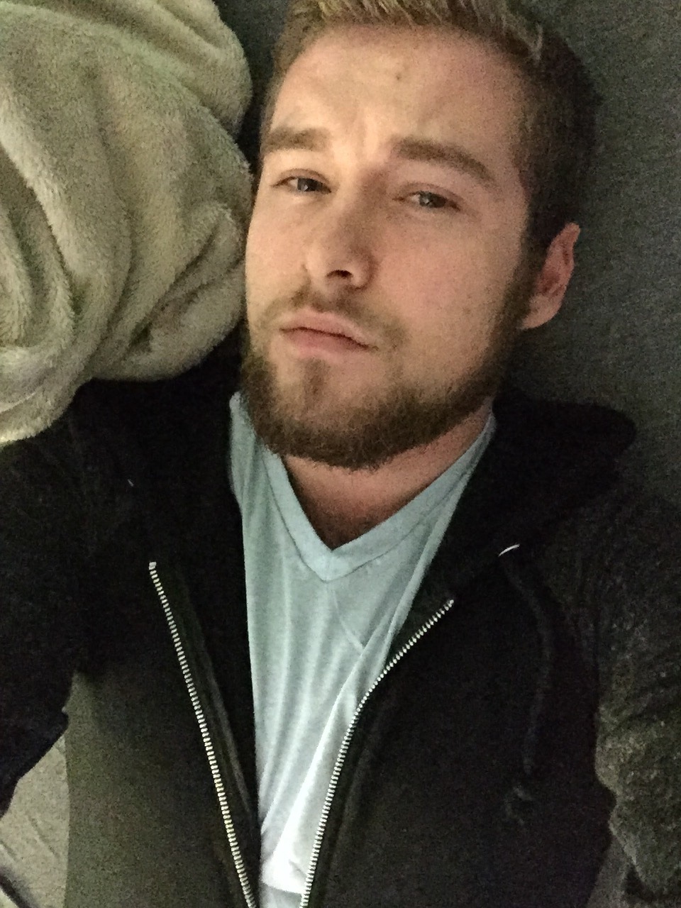 lighth0me:  This is actually a onesie 