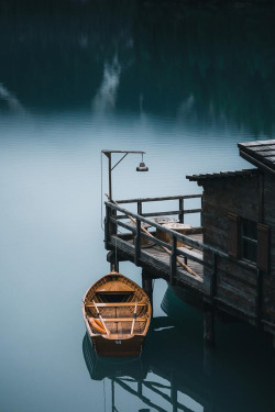 banshy:  Lago di Braies by Guerel Sahin