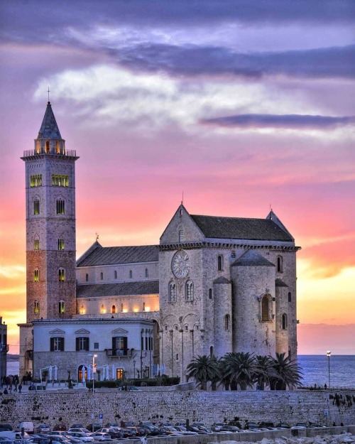 icharous:Trani, Italy