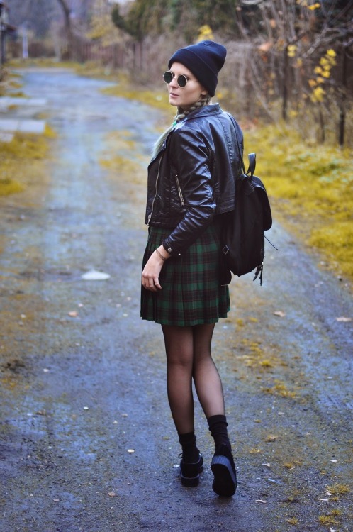 PREPPY + GRUNGE STYLE (by Jowita Baran) Fashionmylegs- Daily fashion from around the web Submit Look