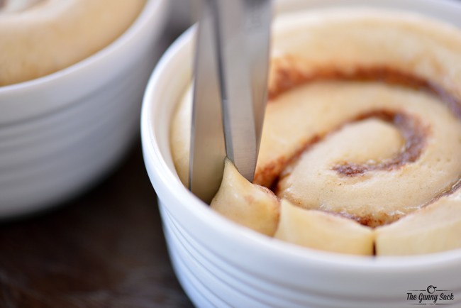 foodffs:Bloomin’ Cinnamon RollsReally nice recipes. Every hour.Show me what you