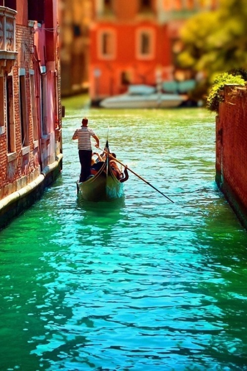 Una góndola de Venecia