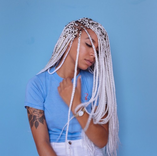 2jam4u:  blackout ft. the versitility of black hair