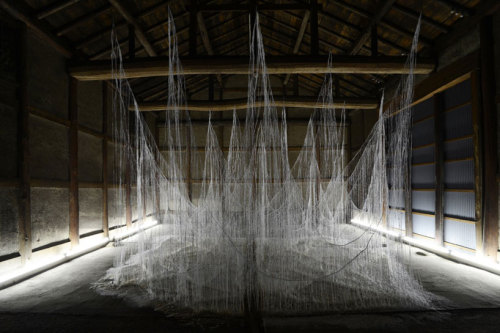 accordingtomac: &ldquo;Vertical Emptiness&rdquo; installation in a sake winery by Yasuaki On