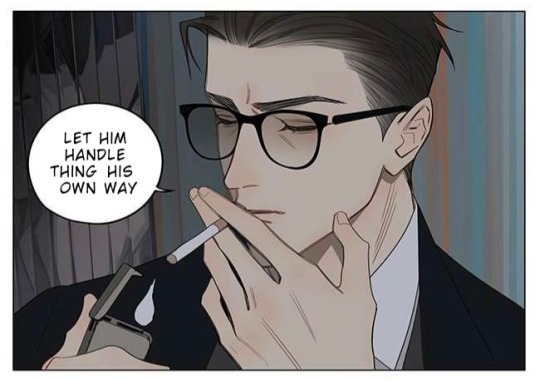 19daysmabestboys:No thoughts, head empty just He Cheng in glasses 